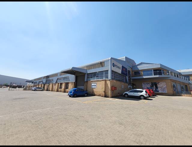 7,726M² WAREHOUSE TO LET IN MEADOWDALE